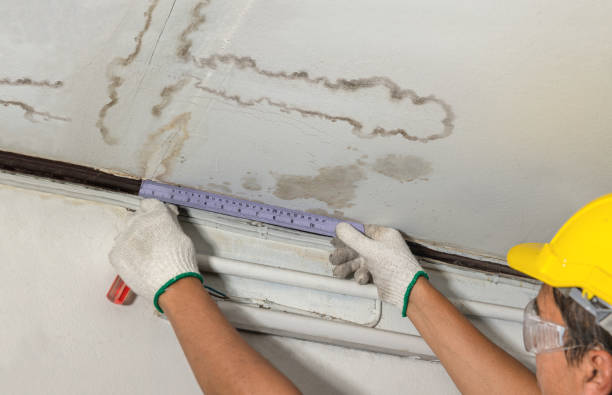 Reliable Burst Pipe Cleanup contractor in Marion, IA by Water Damage Irwin